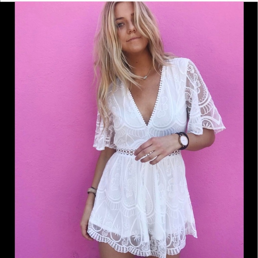 LF white lace romper small